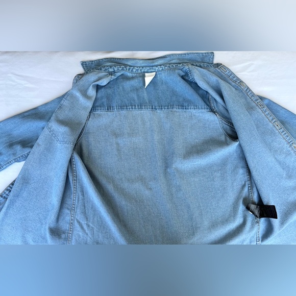 H&M | Button Down Denim Shirt - Picture 11 of 16